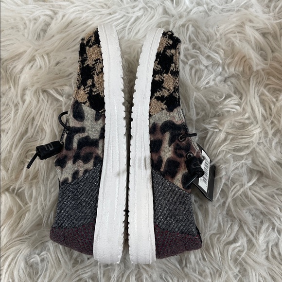 HEY DUDE Wendy Patchwork Java Animal Print Lightweight Slip On Comfy Size 5 NEW - Picture 8 of 15